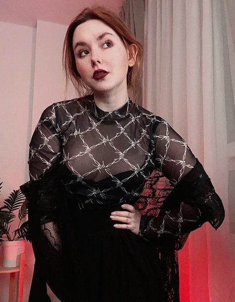 Rootyasha actrice de grande qualité archive