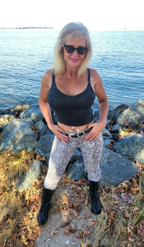 rebafitness actrice nue img