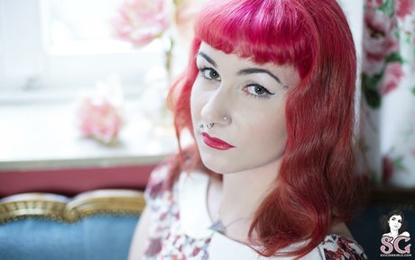 _karmina_ star du porno chaude des photos