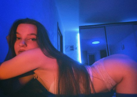 littlehottyvi nus star du porno des photos