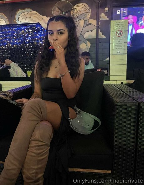 madiprivate art étoile archive