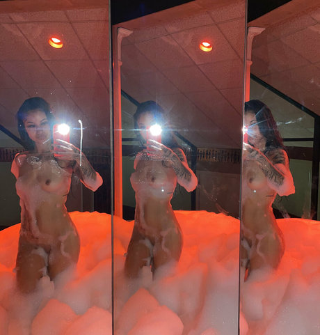 spanishmamixox modèles nus image