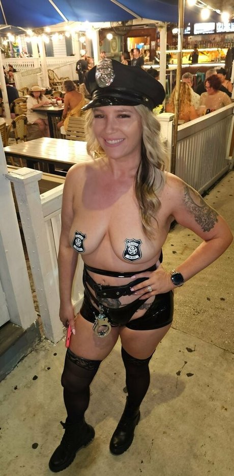 nonne onlyfans art sympa des photos