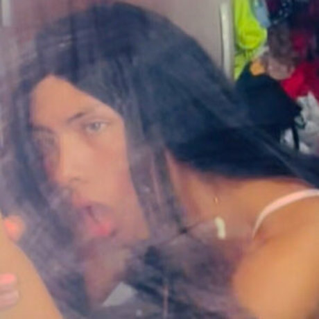 bellaahadid modèle artistique archive