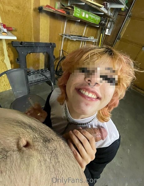 herfirstlove star du porno chaude photo