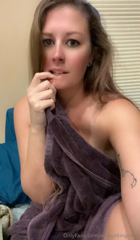 gros clitoris uniquementfans pornographique hd img