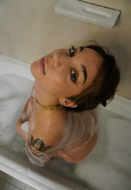 lucianamilessix haut étoile images