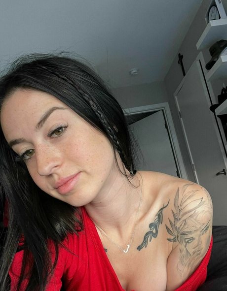 Jordan Nicole joli modèle img