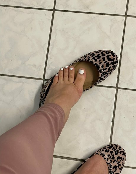 leena love modèle porno des photos