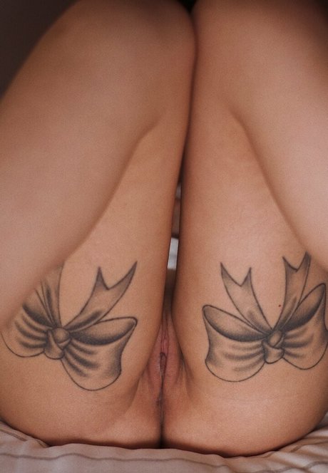 gostosaneves actrice pornographique des photos