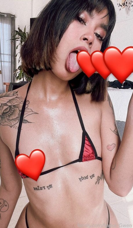 Sailor Gwen star du porno gratuit photos