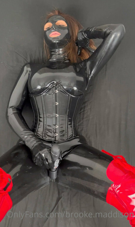 maddisontriplem modèle artistique img