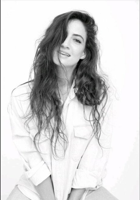 Rona Lee Shimon art modèle image