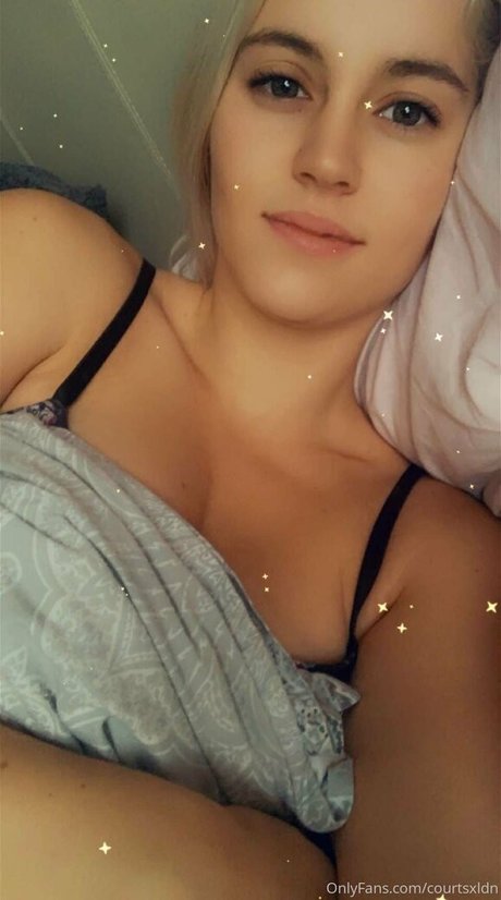 courtsxldn star du porno de haute qualité image