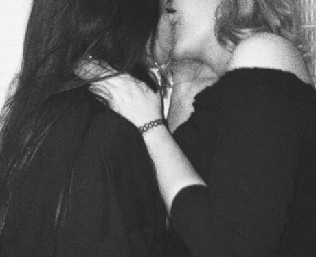 dotknij modèle érotique galeries