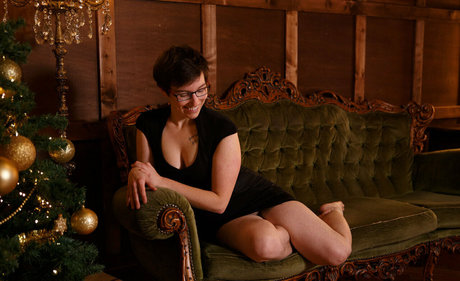 starkandkinky actrice exclusive collection