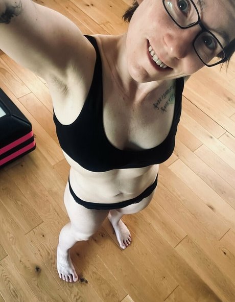 starkandkinky étoile hd galerie