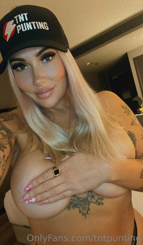 carlyelectriclive star du sexe galeries