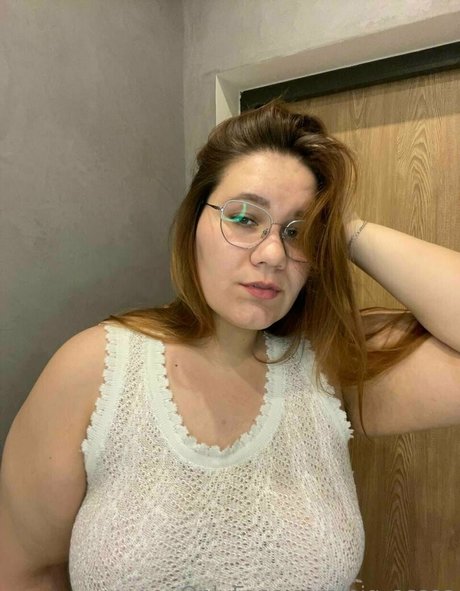 curvy virgin star du porno belle photo