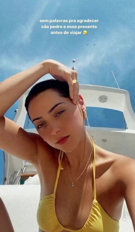 Polliana Aleixo actrice artistique galerie