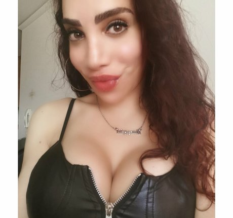 soficontigo modèle porno img