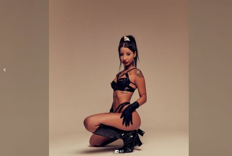 Bruna Fortaleza modèle de sexe image