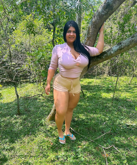 Guada Gamarra modèle sympa archive