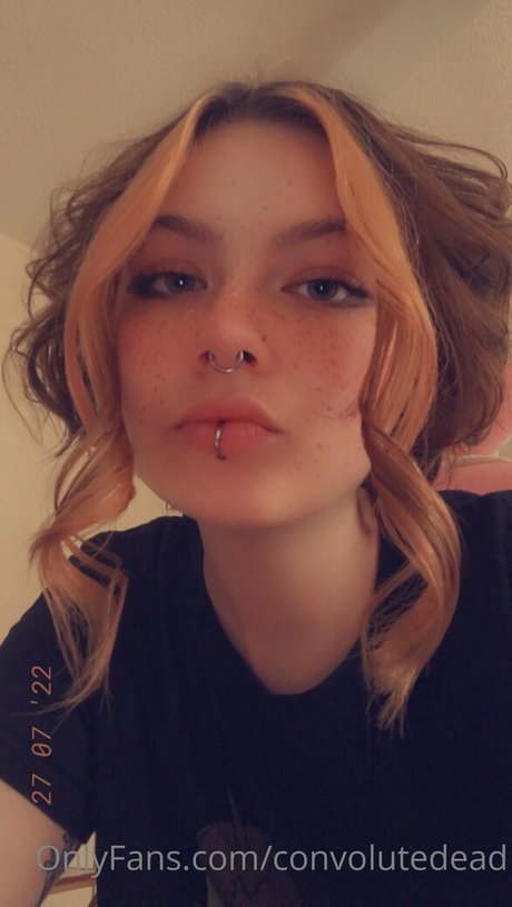 convolutedead étoile xxx images