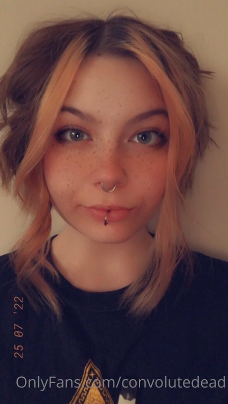 convolutedead modèle gratuit collection