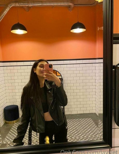 lera jean étoile sexy photo