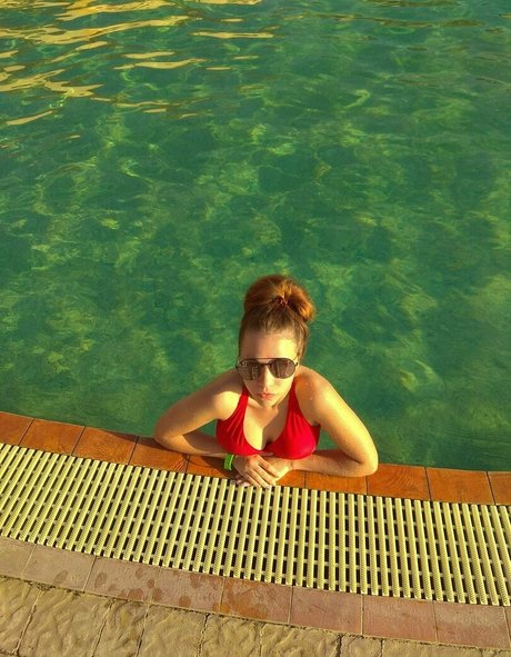 charming dora modèle de sexe galeries