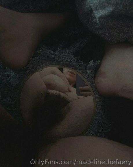 madelinethefaery star du porno gratuite galeries
