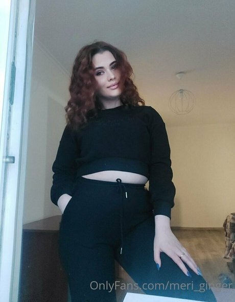 meri ginger haut étoile photos