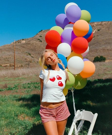 Claire Rosinkranz actrice libre photos