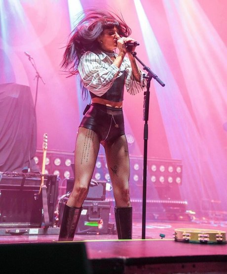 Lilith Czar étoile gratuite archive