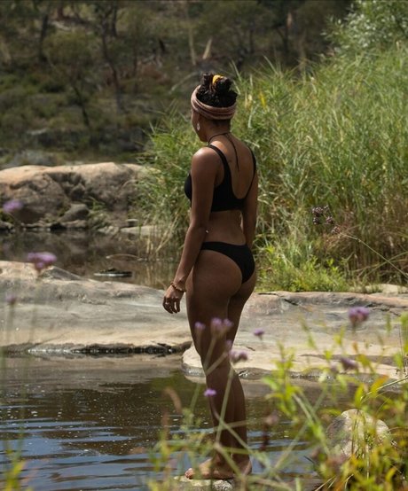 katerinaleeroe modèle magnifique photos