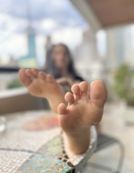 lananoccioli modèle nu photos