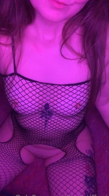 tastytiffani star du porno chaud archive