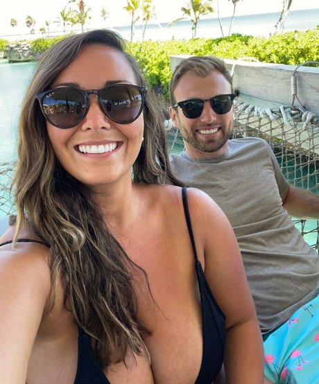 Kaitlyn Horesh xxx star du porno archive