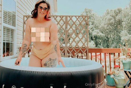 annablythe actrice artistique collection