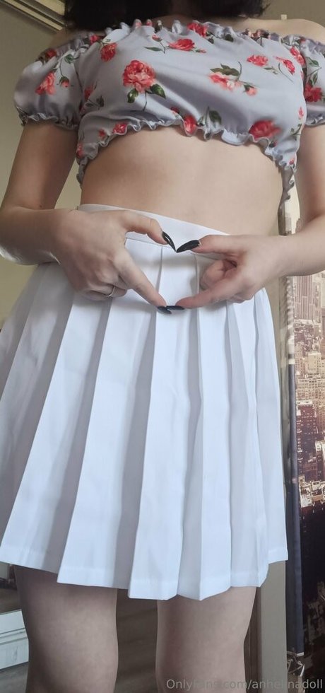 anhelinadoll modèle gratuit image