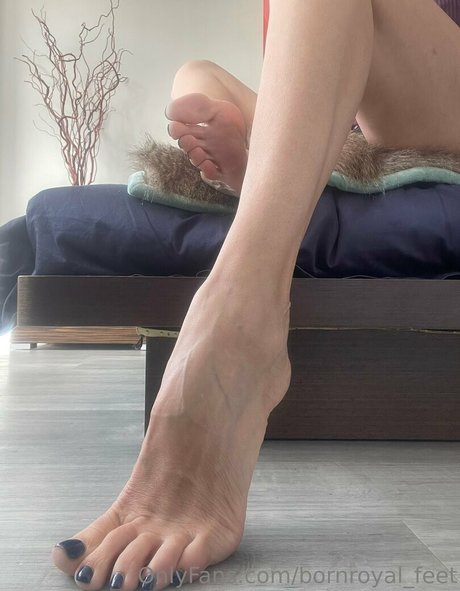 bornroyal feet étoile sexy collection