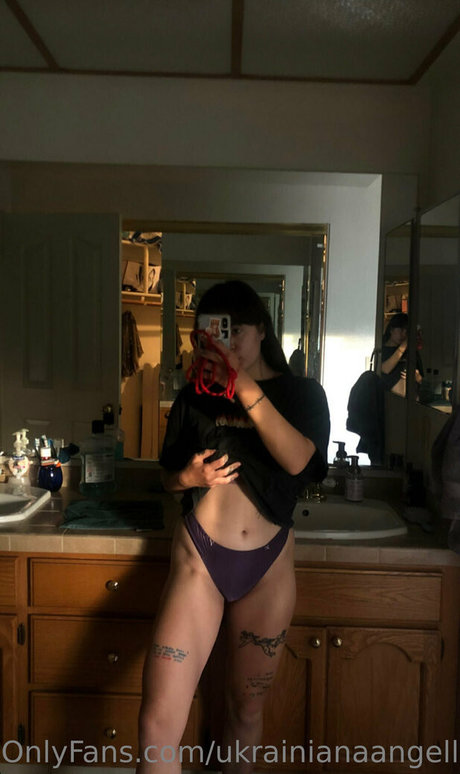 ukrainianaangell actrice érotique collection