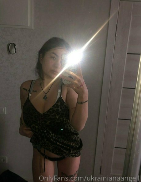 ukrainianaangell Fotoaufnahmen