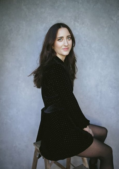 Alice Loxton étoile sexy des photos