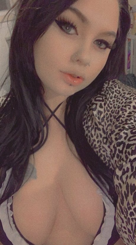 kateybugbaby jolie actrice img