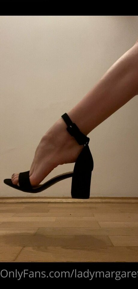 ladymargarette modèle joli des photos