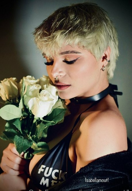 isabellamout1 star du porno belle img