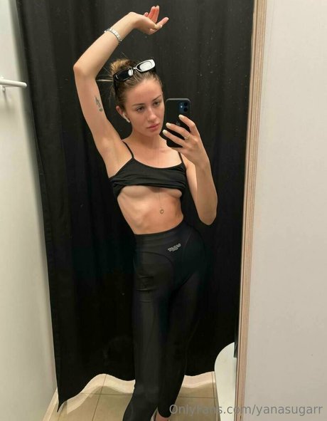 yanasugarr top star photos