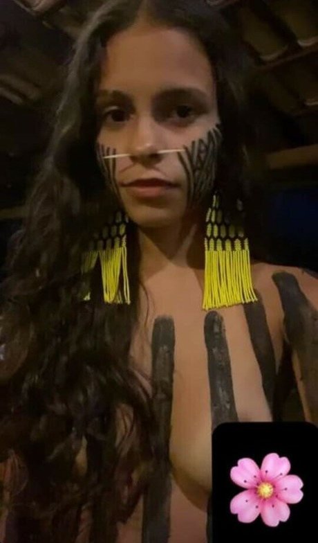 Alice Pataxo étoile parfaite galeries